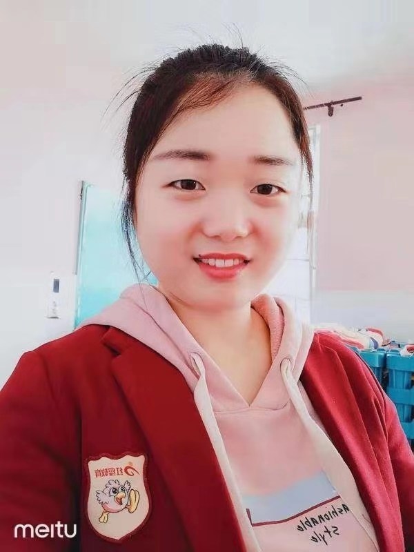 張士茹.jpg